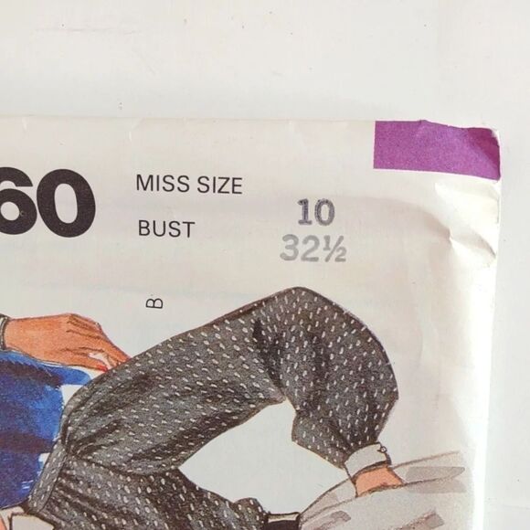 Vintage McCall's Blouses Sewing Pattern Uncut Size 10 - Picture 2 of 8